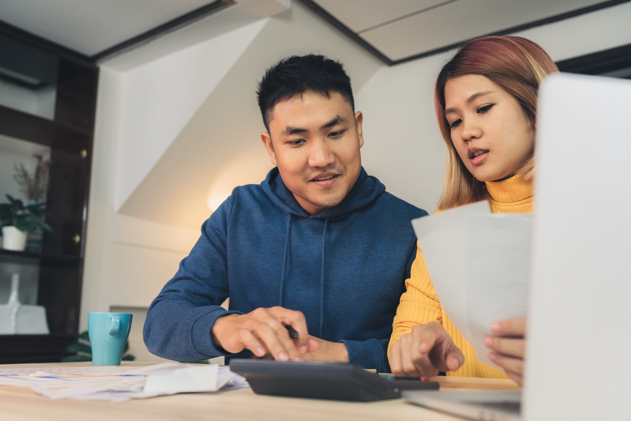 Driver considering car loan refinancing