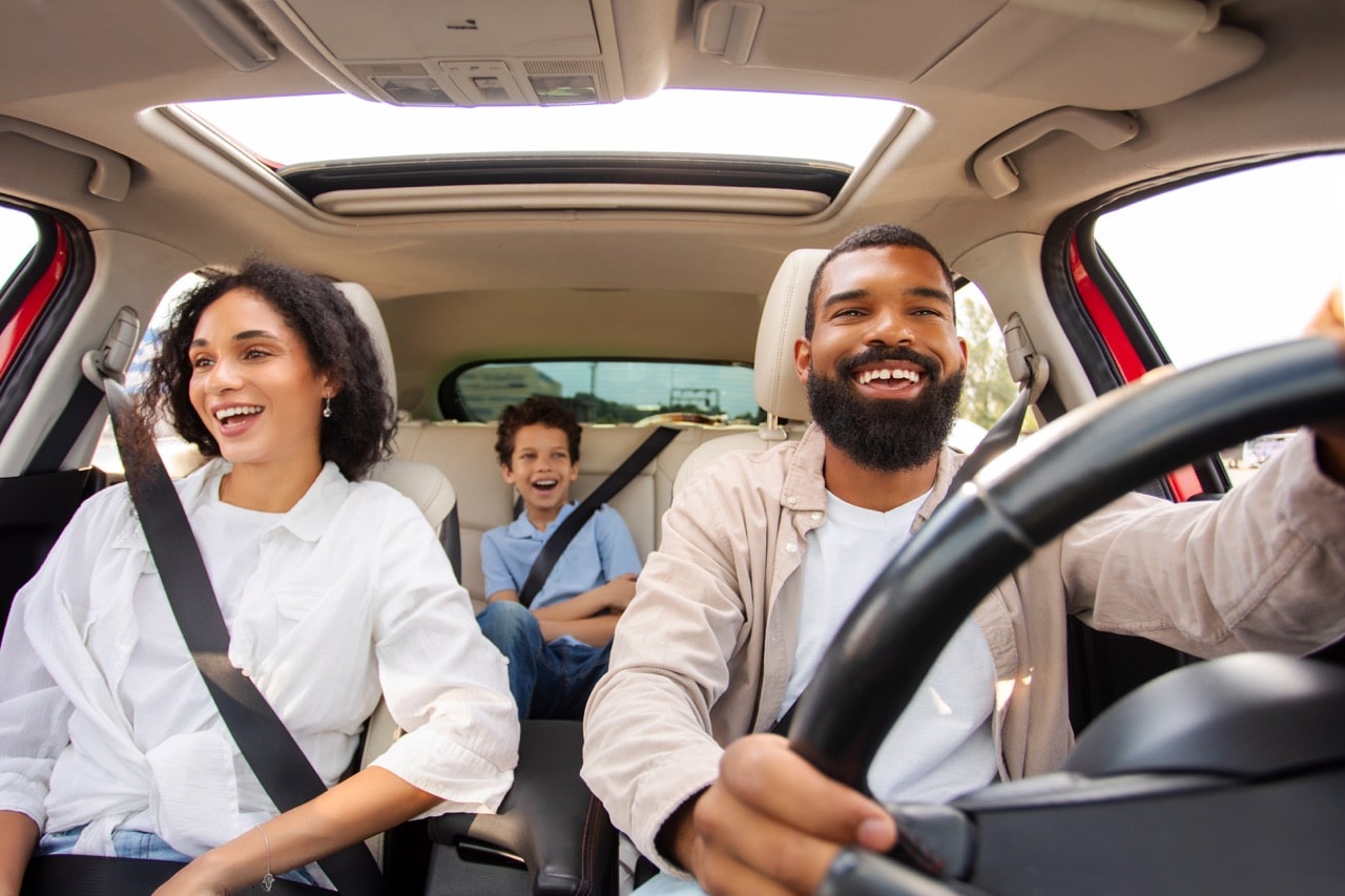 Member comparing car refinance options