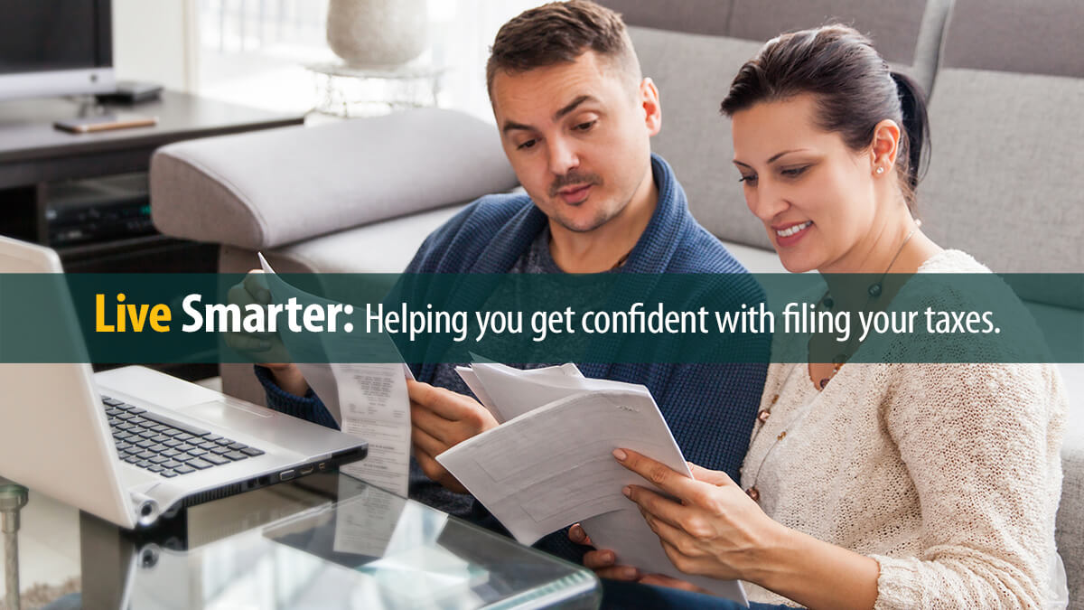 Couple filing Income Tax online at home